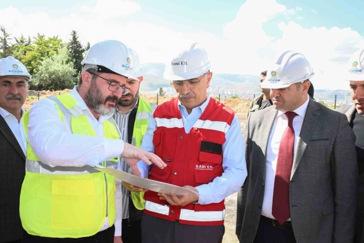 Başkan Er: "çocuk Ve Gençlerimiz İçin Önemli Yatırımları Hayata Geçiriyoruz"
