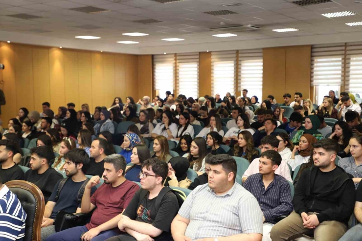 Sanko Üniversitesi’nde "afet Farkındalık Eğitimi" Düzenlendi