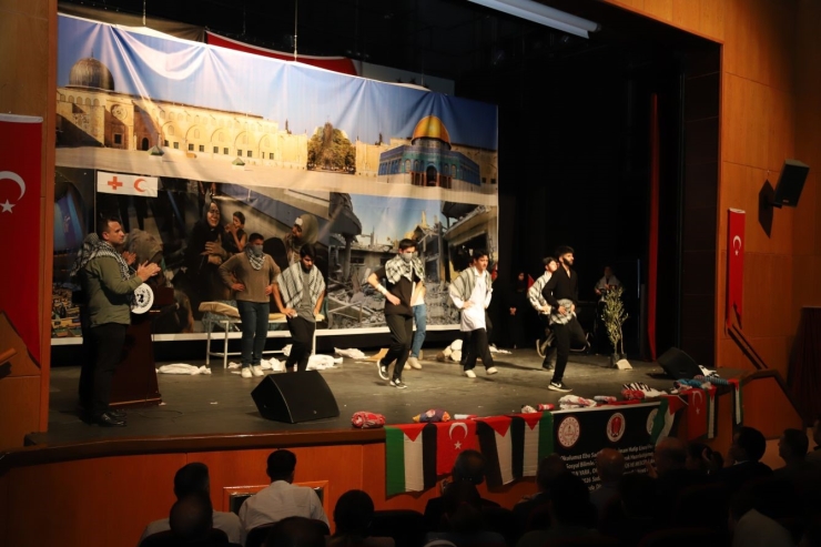 Gazze’nin Sessiz Çığlığı Kahta’da Yankılandı