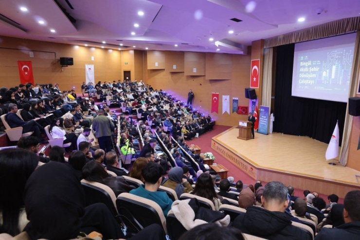 Kahta Belediyesi, Akıllı Şehircilik Vizyonunu Bingöl’de Anlattı