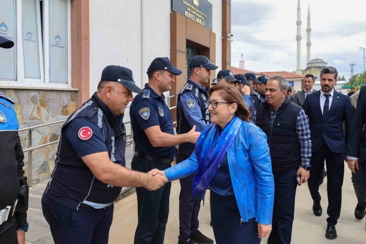 Gaziantep Büyükşehir’den Bayram Mesaisi