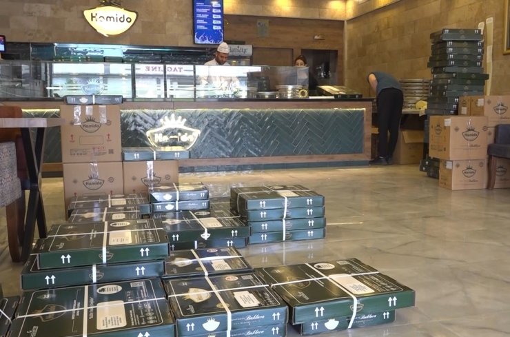 Kurban Bayramı Öncesi Baklavaya Talep Arttı, Üretim 3-4 Katına Çıktı
