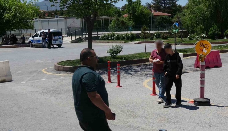 Malatya’da Acemi Kasaplar Hastanelere Koştu