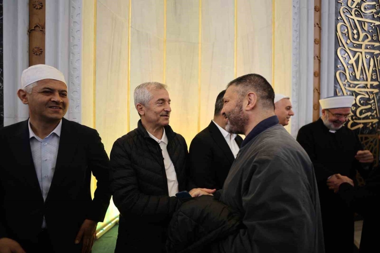 Başkan Tahmazoğlu Kurban Kesim Alanlarını Ziyaret Etti