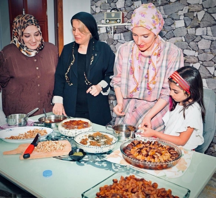 Malatya’da Geleneksel Sofralardan Güçlü Aile Birlikteliğine