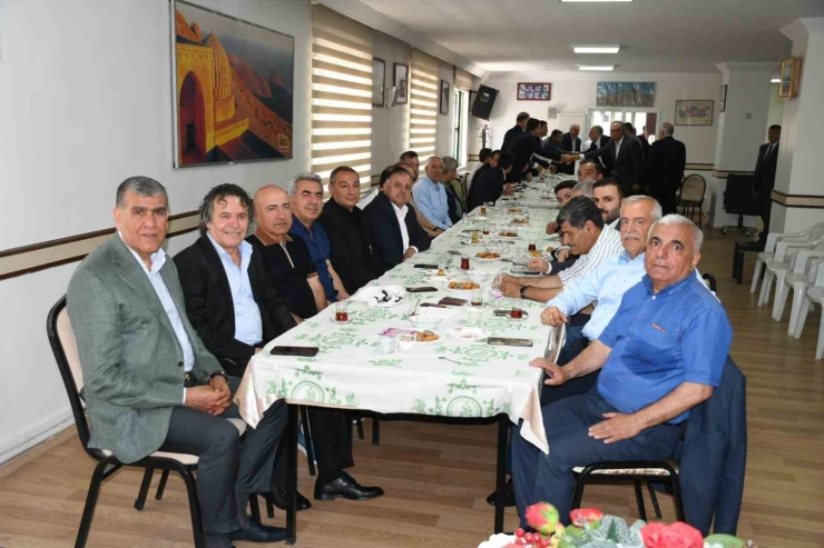 Marev’de Kurban Bayramı Coşkusu
