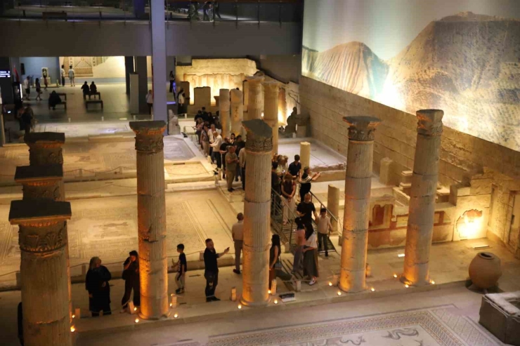 Gaziantep’in Tarihi Ve Turistik Noktalarında Bayram Ziyaretçisi Rekoru