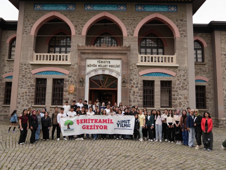 Şehitkamil’de Ankara Gezileri Başladı