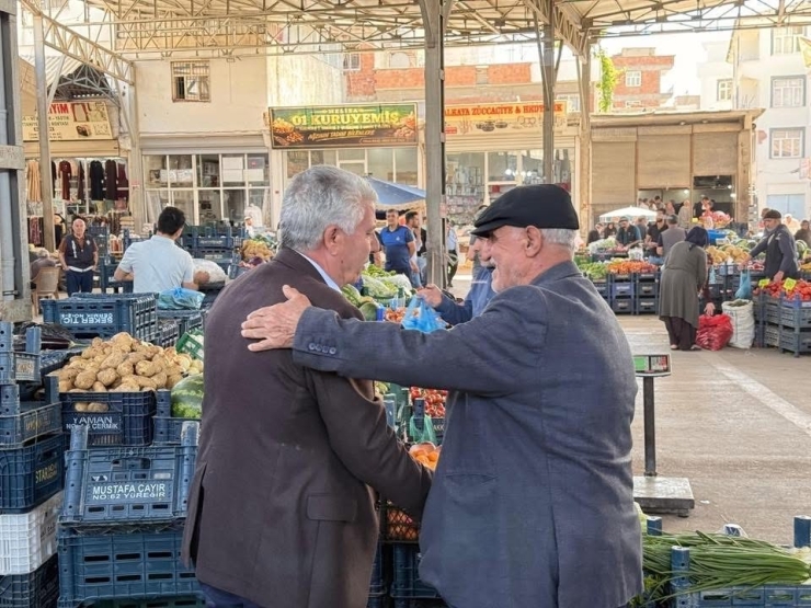 Başkan Karamehmetoğlu Vatandaşlarla Bir Araya Geldi