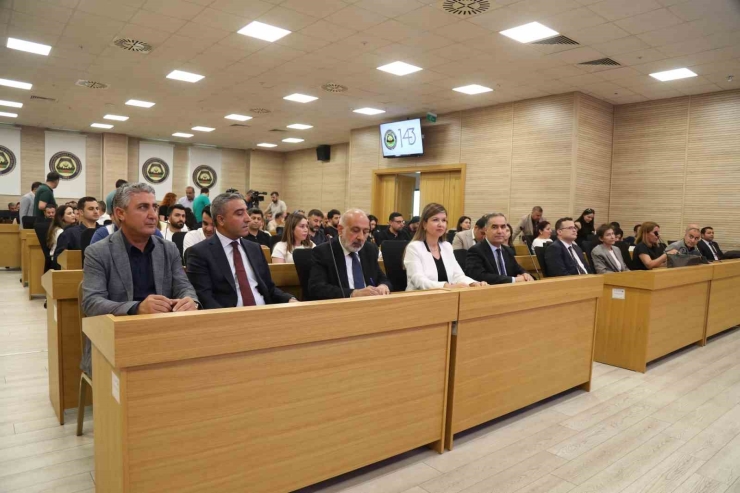Dtso’da Çalışma Hayatı Ve İş Mevzuatı Masaya Yatırıldı
