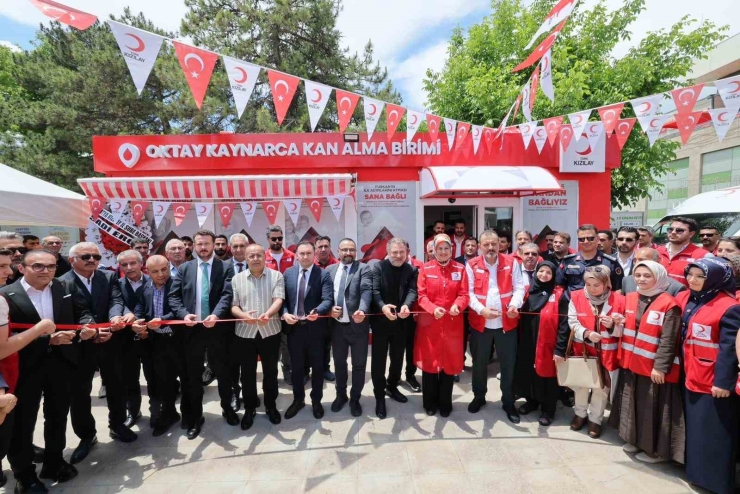 Oktay Kaynarca’nın Adı Malatya Kan Alma Birimi’ne Verildi