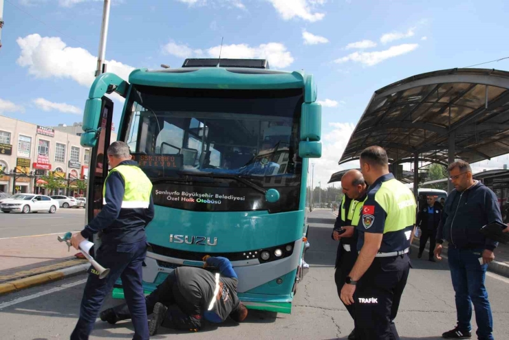 Şanlıurfa’da Havalı Kornalar Silindir İle İmha Edildi