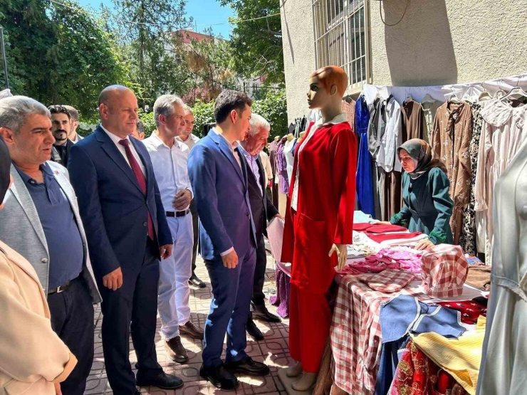 Çermik’te Kadınların El Emeği Sergisi Açıldı