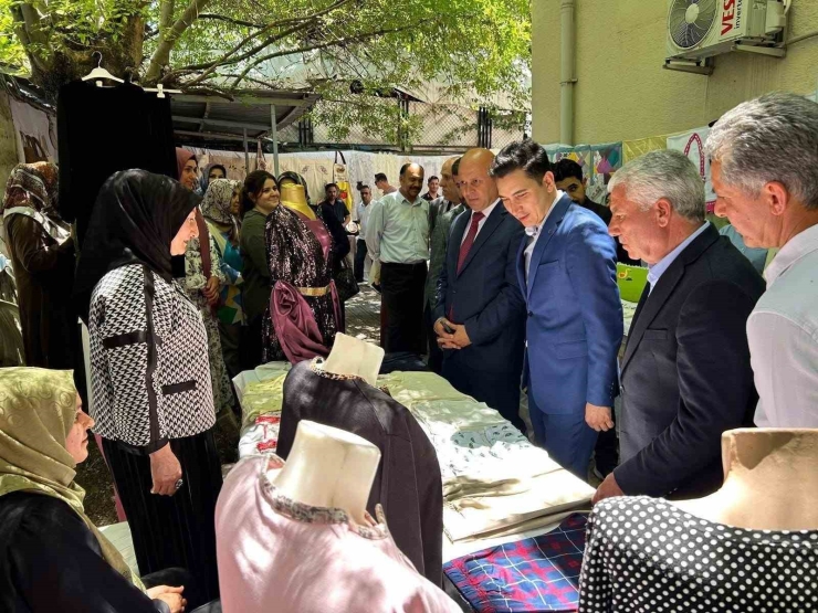 Çermik’te Kadınların El Emeği Sergisi Açıldı