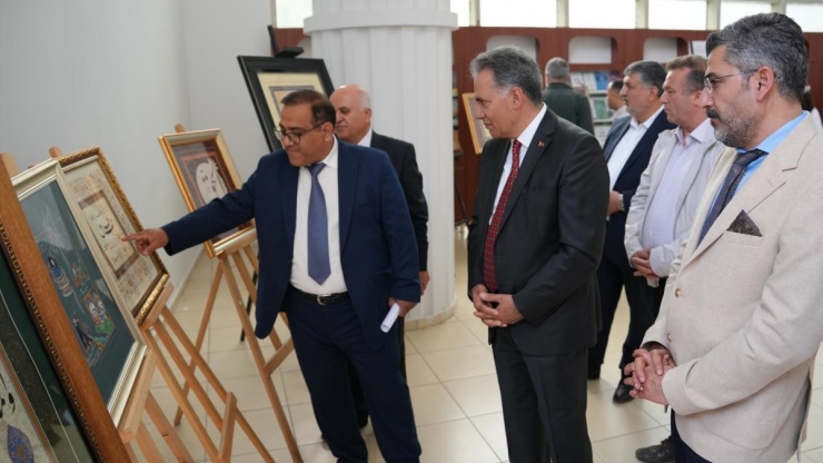’nakş-ı Zer İslam Sanatları Sergisi’ Açıldı
