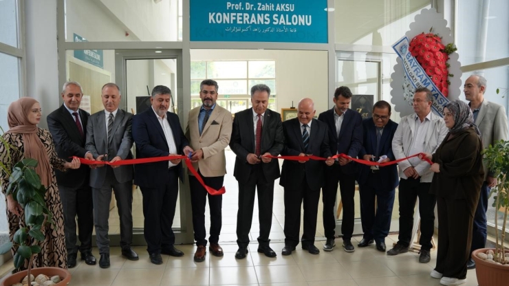 ’nakş-ı Zer İslam Sanatları Sergisi’ Açıldı