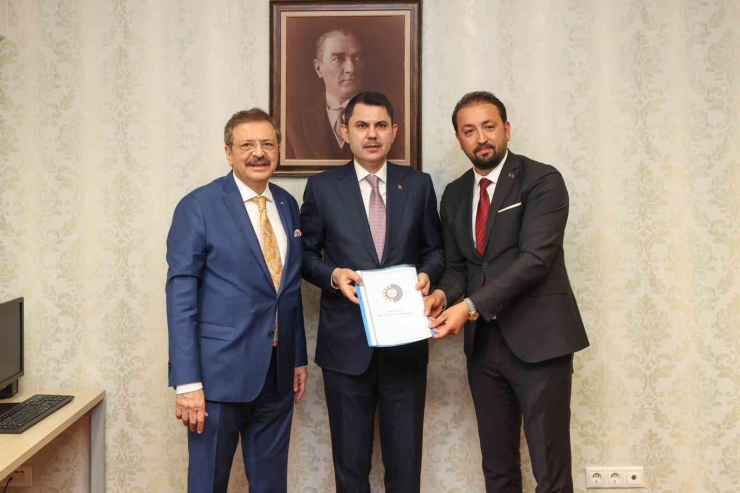 Müteahhitlerden Bakan Kurum’a ’hakediş Ve Kdv’ Dosyası