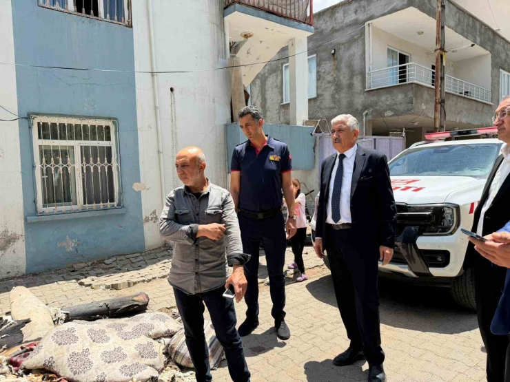 Başkan Hallaç, Yangın Mağduru Aileyi Yalnız Bırakmadı