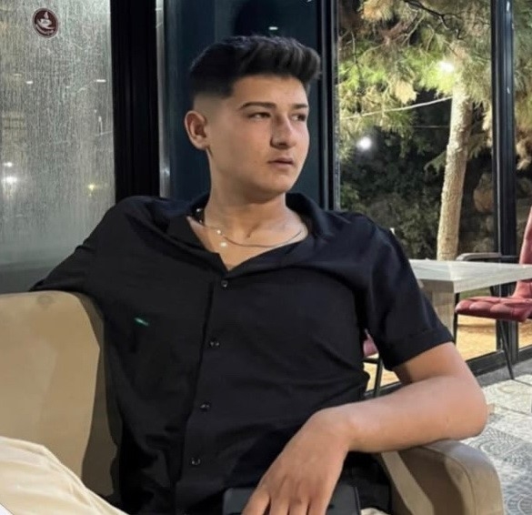 Göksu Çayı’nda Kaybolan Genç İkinci Gününde De Aranıyor