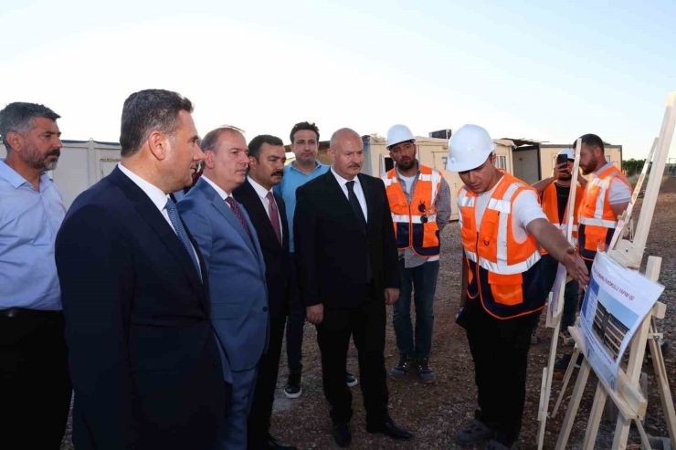 Kahta’da Kamu Yatırımları Yerinde İncelendi