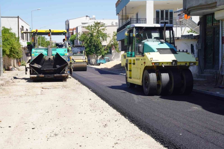 Kahta’da Atatürk Caddesi Yenileniyor