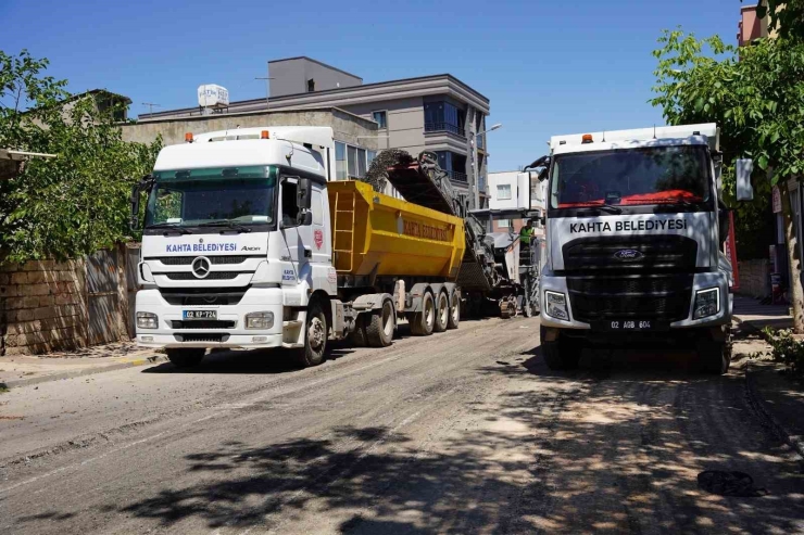 Kahta’da Atatürk Caddesi Yenileniyor