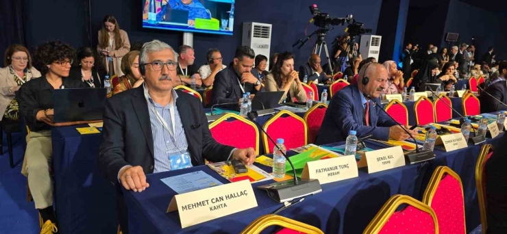 Kahta Belediye Başkanı Hallaç, Uclg Dünya Kongresi’ne Katıldı