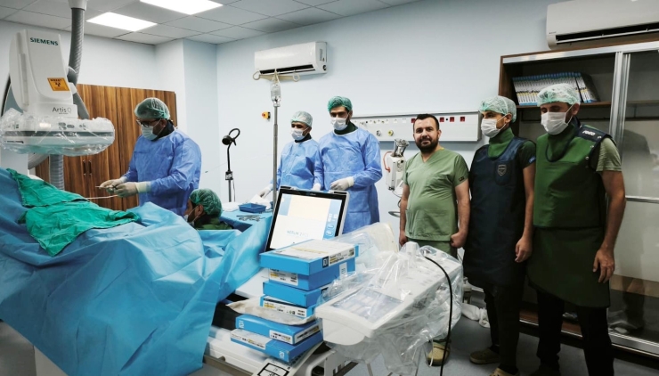 Kahta’da İlk Defa Kalıcı Kalp Pili Operasyonu Başarıyla Gerçekleştirildi