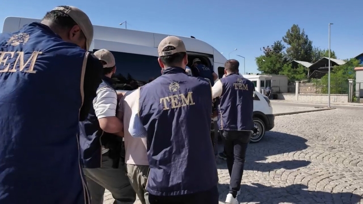 Adıyaman’da Deaş Operasyonu: 4 Şahıs Tutuklandı