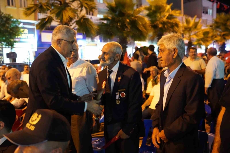 Kahta’da 15 Temmuz Demokrasi Ve Milli Birlik Günü Anma Programı Düzenlendi