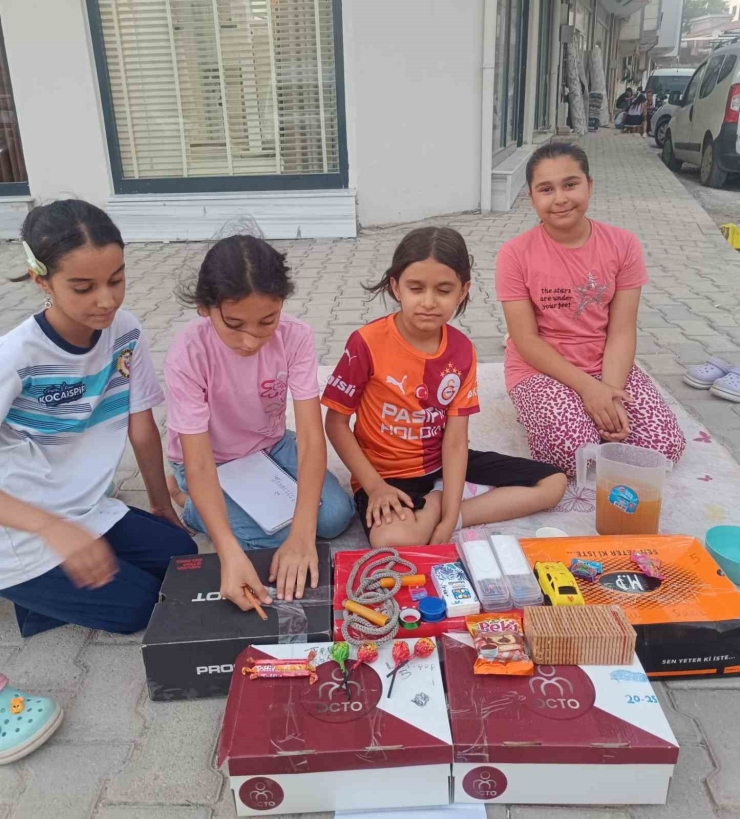 Adıyaman’da Çocuklardan Örnek Yardım Kampanyası