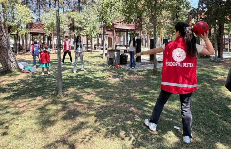 Besni’de Sed Aileleri Ve Çocuklar Kahvaltı Etkinliğinde Buluştu