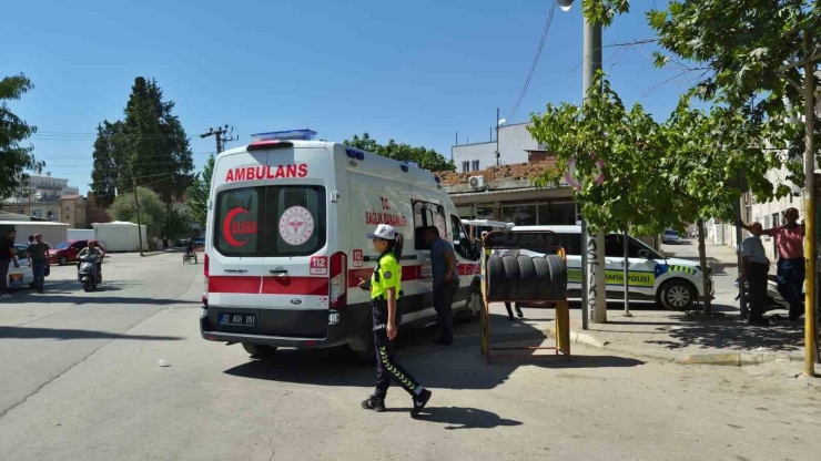 Adıyaman’da Otomobilin Çarptığı Yaya Yaralandı