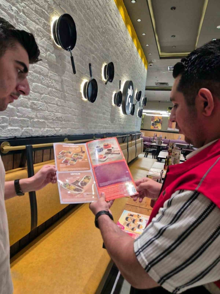 Zincir Restoranlarda Gıda İçeriği Bilgilendirmesi Zorunlu Oldu