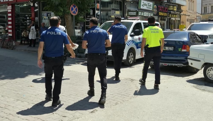 Bıçaklı Saldırıya Uğrayan Kişi Yaralandı