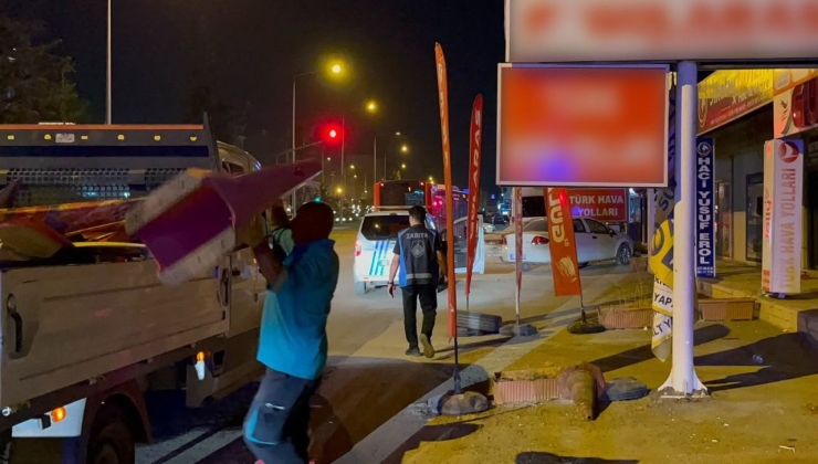 Mevzuata Aykırı Tabela Ve Reklam Panoları Kaldırılıyor
