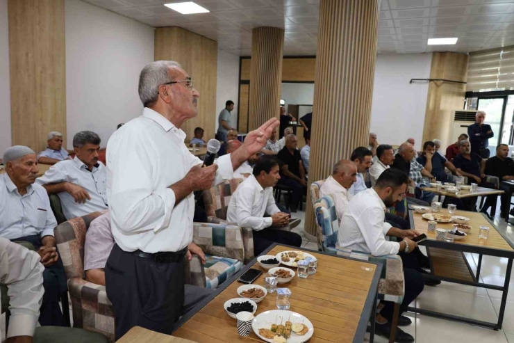 Kahta’da Muhtarlarla İstişare Toplantısı Yapıldı