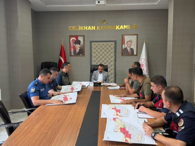 Çelikhan’da Güvenlik Ve Doğa Koruma Toplantısı Gerçekleştirildi
