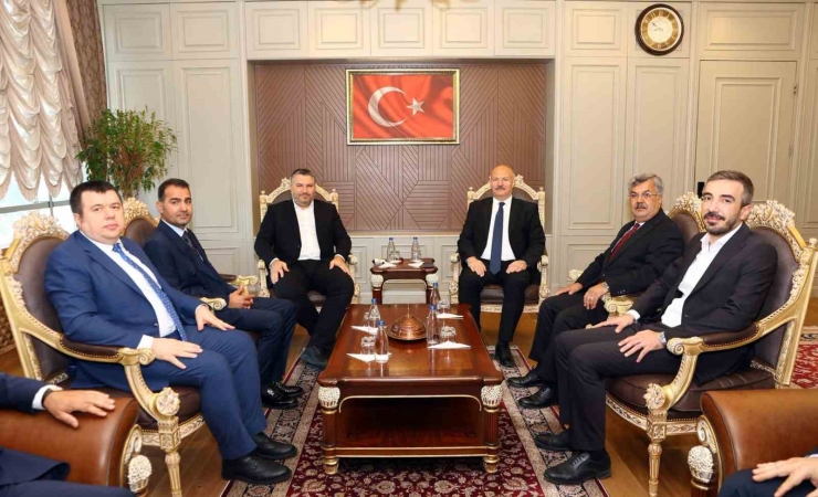 Bakan Yardımcısı İnan, Sanayi Yatırımlarını Değerlendirdi
