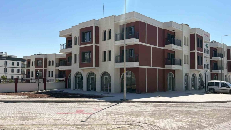 Adıyaman’da Eski Yapıların Yerini Modern Konutlar Aldı