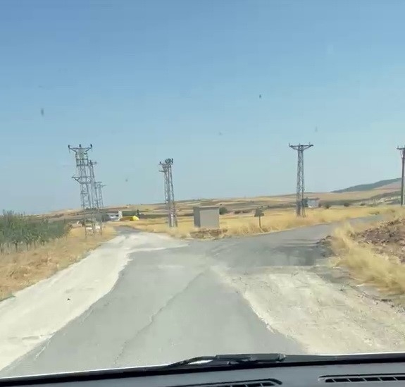 Adıyaman’da Köy Yolu Tepkisi