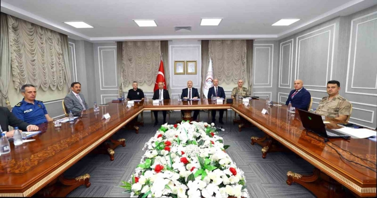 Adıyaman’da Üniversitelerde Huzur Ve Güvenlik Toplantısı Yapıldı
