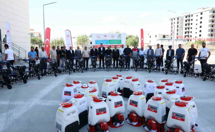 Adıyaman’da Çiftçilere Tarım Alet Ve Ekipmanı Desteği