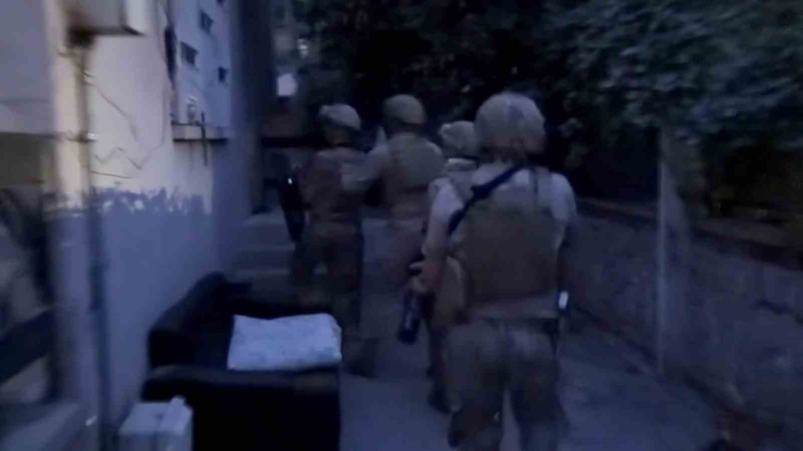 Adıyaman’da Deaş Operasyonu: 5 Gözaltı