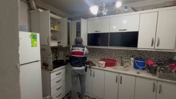 Adıyaman’da Deaş Operasyonu: 5 Gözaltı