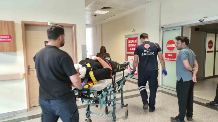 Motosiklet Devrilerek Sürüklendi: 1 Yaralı