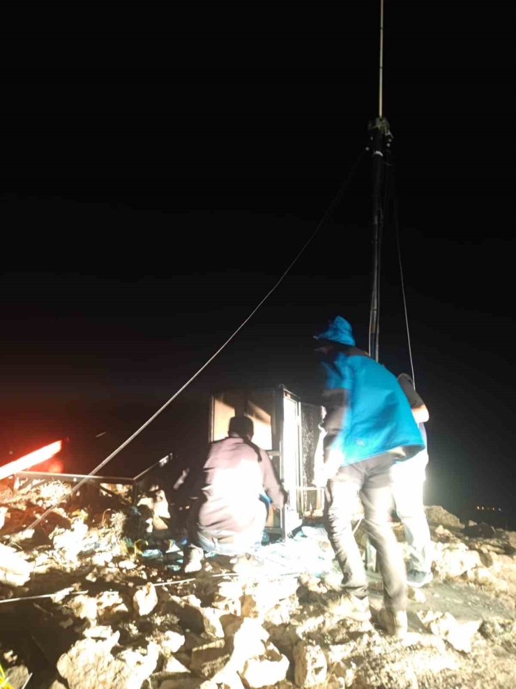 Ulubaba Tepesi’ne Kurulan Uhf Rölesi Afet Haberleşmesini Güçlendirecek