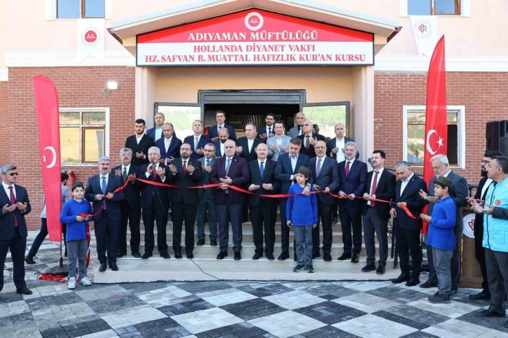 Adıyaman’da Cami Ve Hafızlık Kursu Dualarla Açıldı