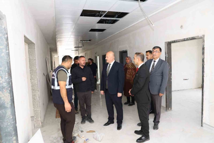 Vali Küçük Sağlık Yatırımları Yerinde İncelendi