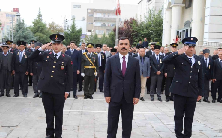 Kahta’da Cumhuriyet’in 103. Yıl Dönümü Törenle Kutlandı